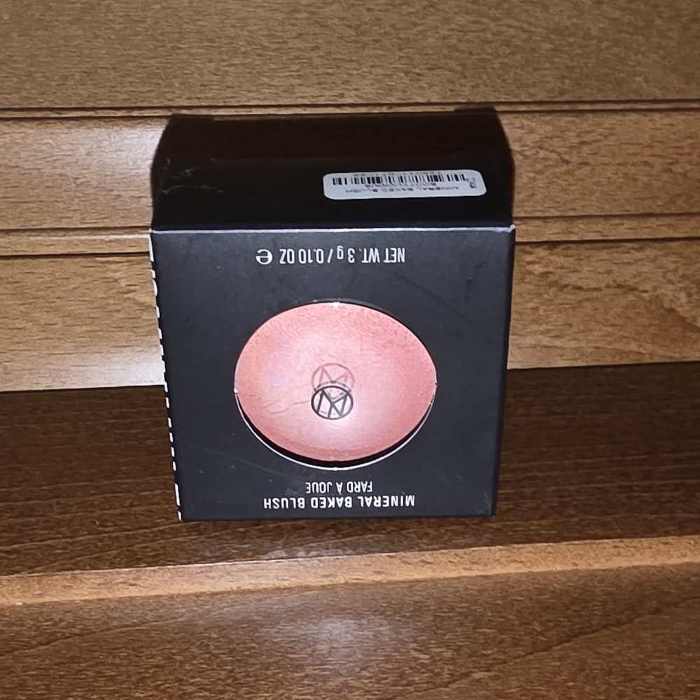 IL MAKIAGE Mineral Baked Blush bootylicious